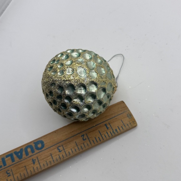 Vtg Glass Christmas Ornaments Lot Bundle 3 Blue Round Bulbs Collectible Glitter - Picture 8 of 9